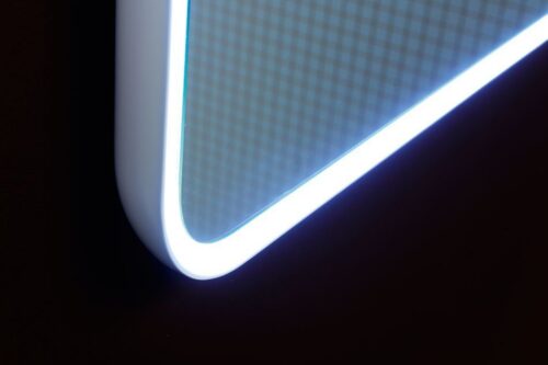 FLOAT Lustro z podświetleniem LED 60x80cm, białe