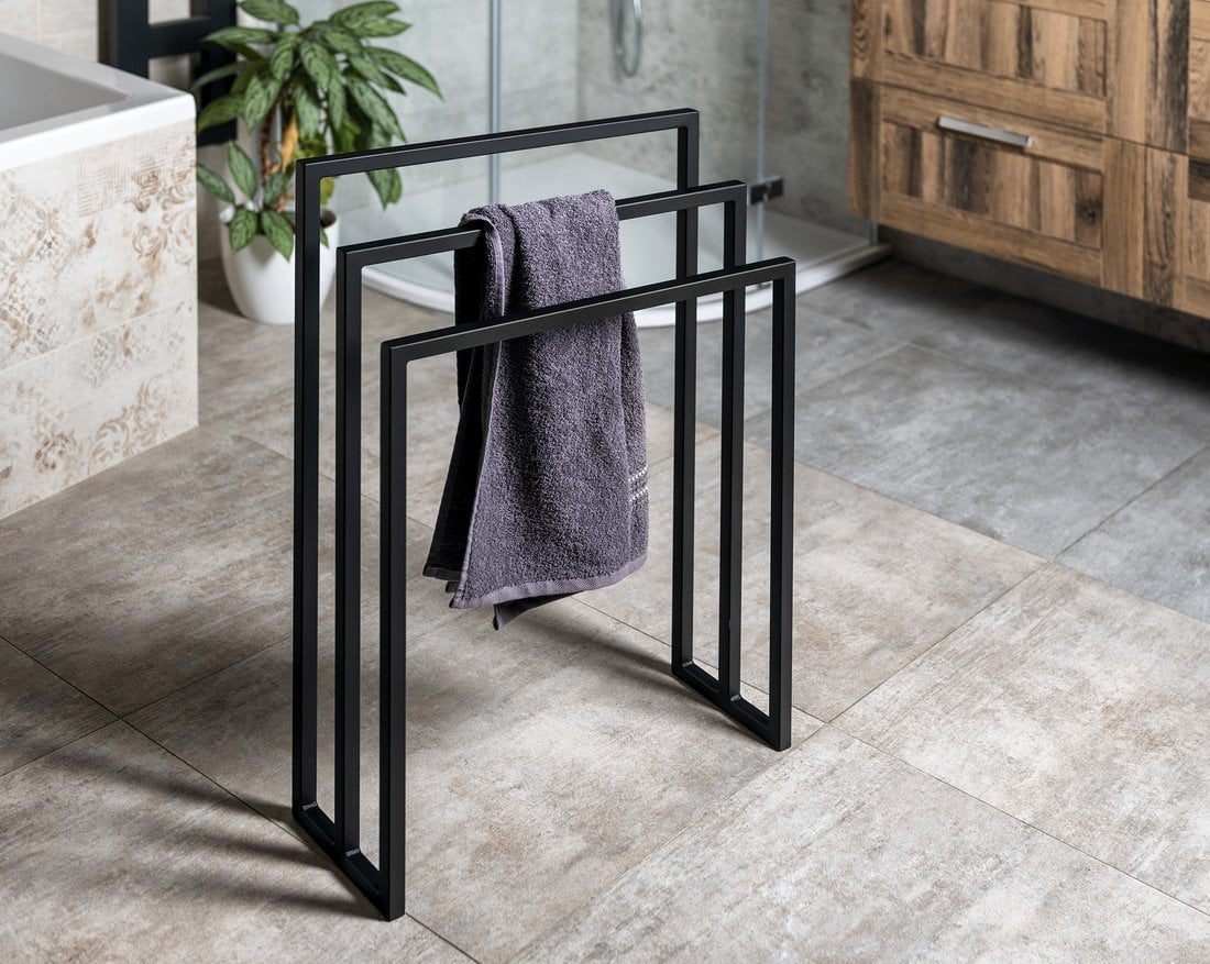 SKA wieszak na ręczniki 550x800x200mm czarny mat SKA wieszak na ręczniki 550x800x200mm czarny mat