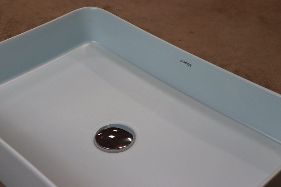 BOCCHI Sottile Slim umywalka nablatowa 55x38cm Ice Blue BOCCHI Sottile Slim umywalka nablatowa 55x38cm Ice Blue