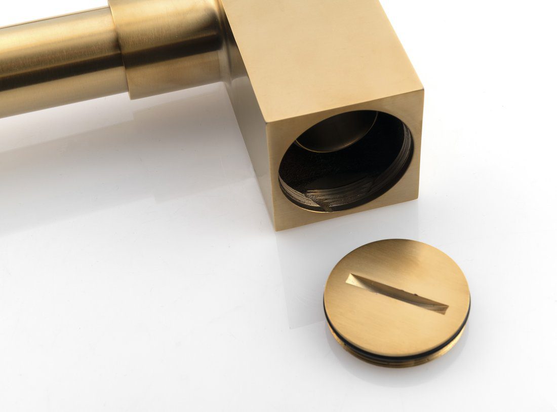 Syfon umywalkowy 5/4" odpływ 32mm kwadratowy złoty mat Syfon umywalkowy 5/4" odpływ 32mm kwadratowy złoty mat