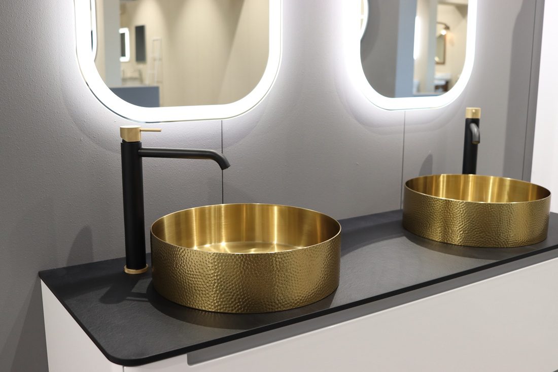 AURUM umywalka nablatowa okrągła 38 cm z korkiem stal nierdzewna kuty metal złoty mat AURUM umywalka nablatowa okrągła 38 cm z korkiem stal nierdzewna kuty metal złoty mat