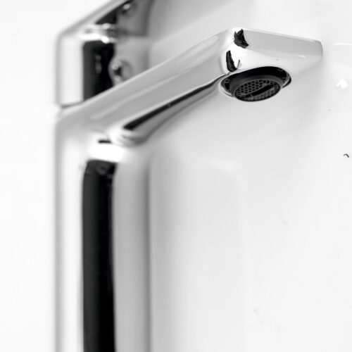 Bateria umywalkowa z prysznicem bidetowym chrom